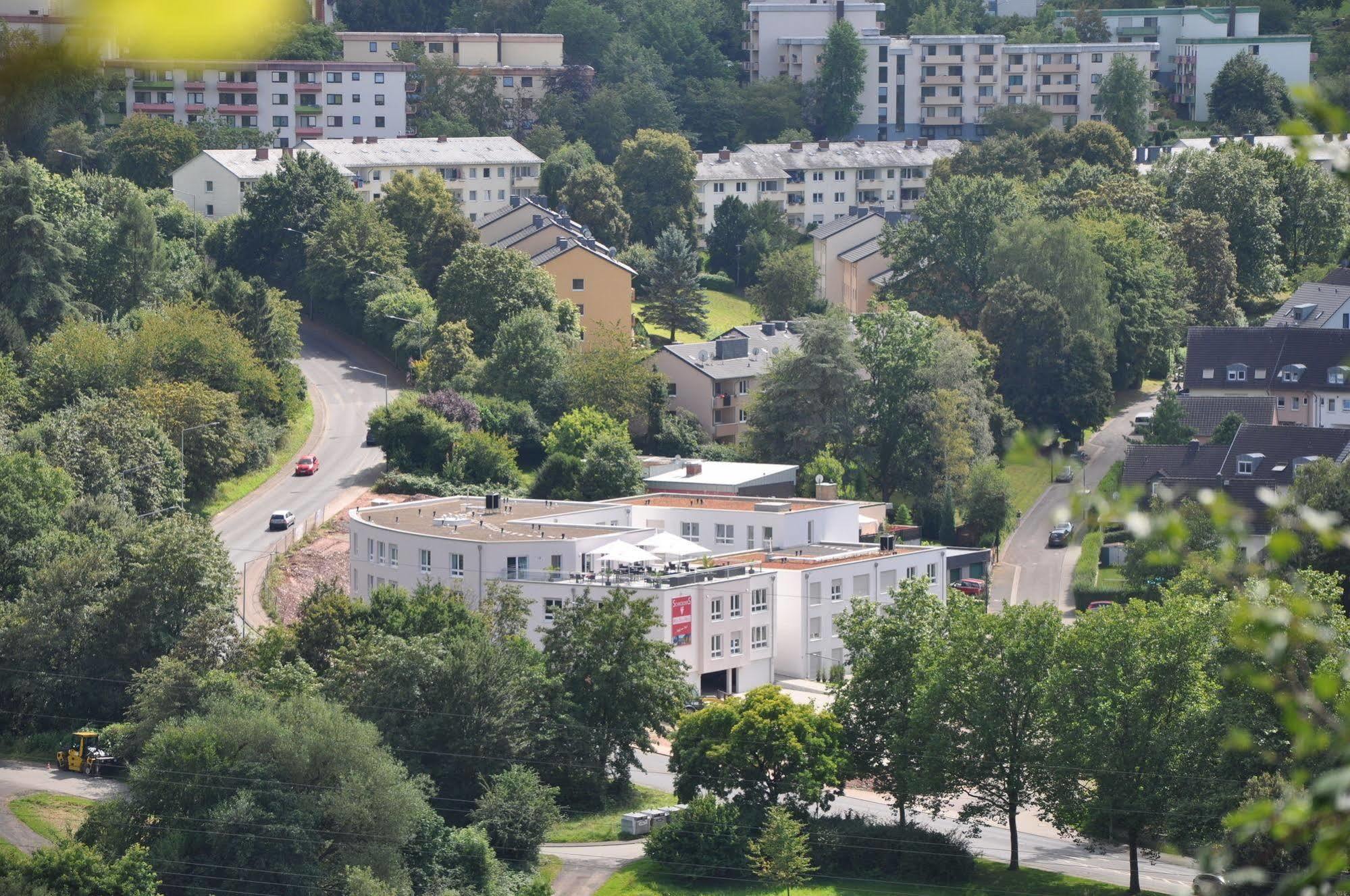 Schroeders Wein-Style-Hotel Treviri Esterno foto